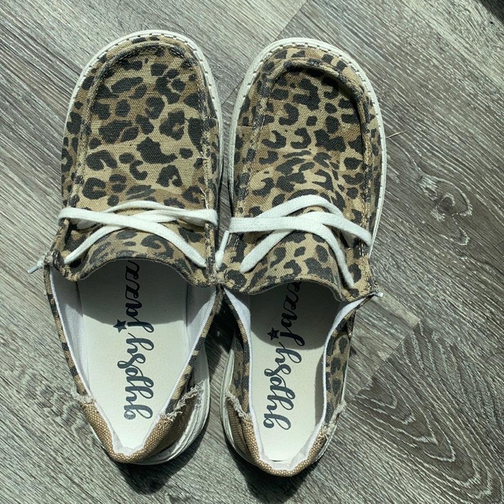 Women’s Cheetah Slip ons